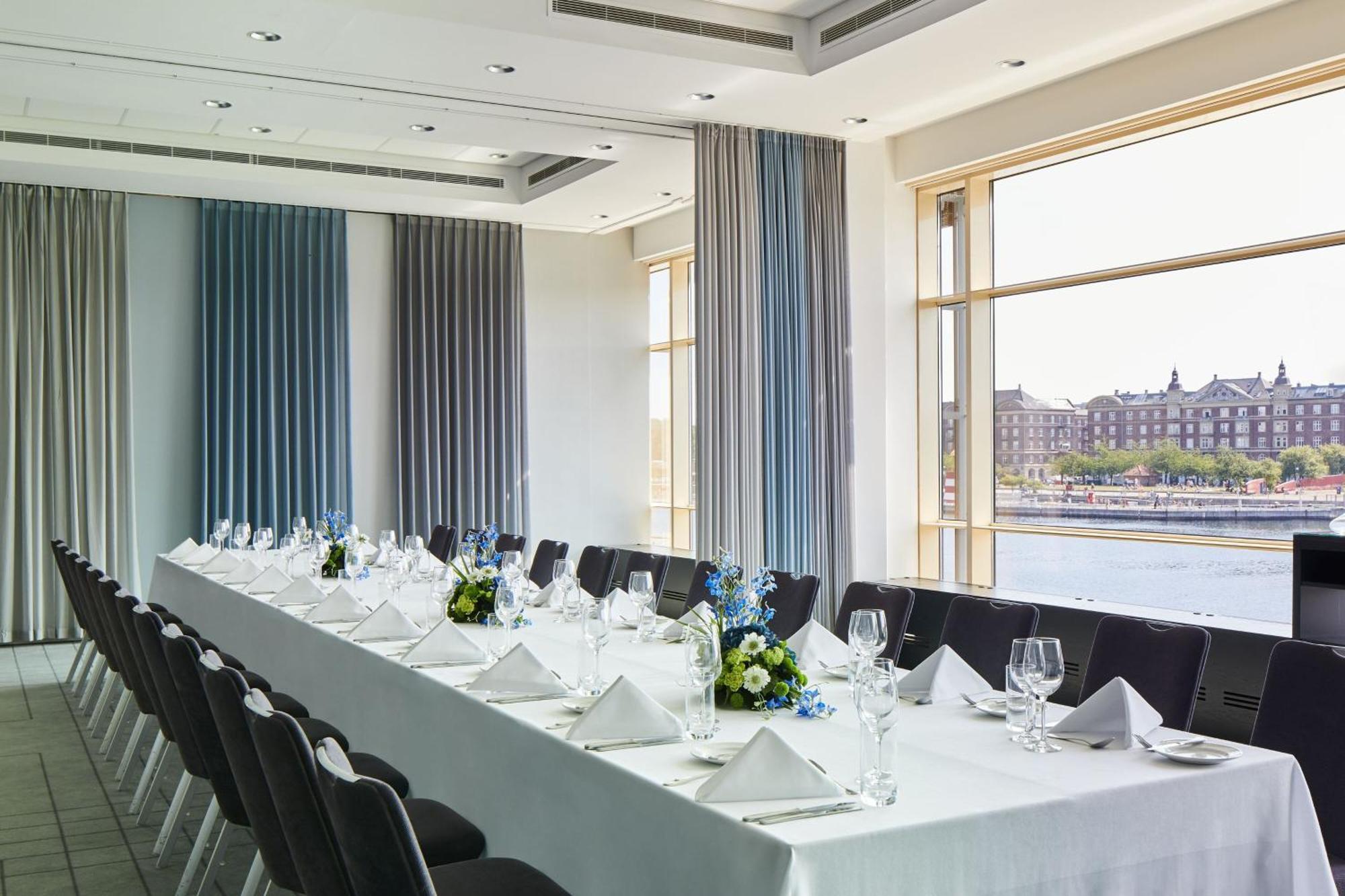 Copenhagen Marriott Hotel Esterno foto The River Suite